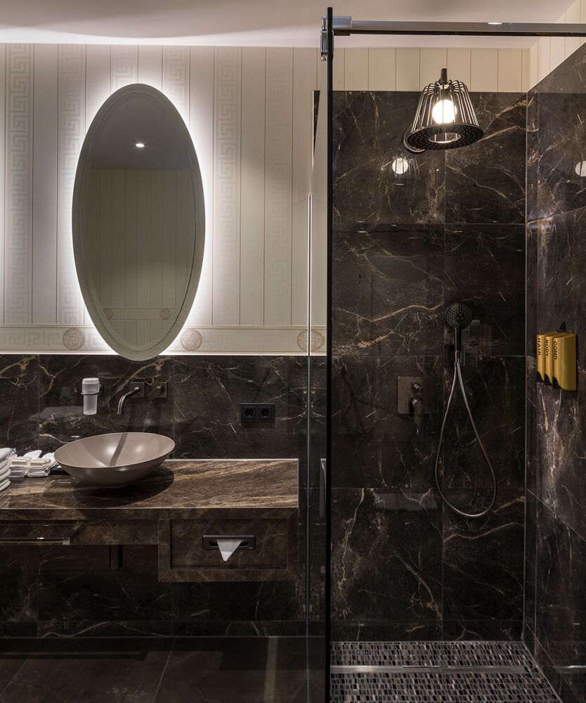 Adler Suite - Bathroom