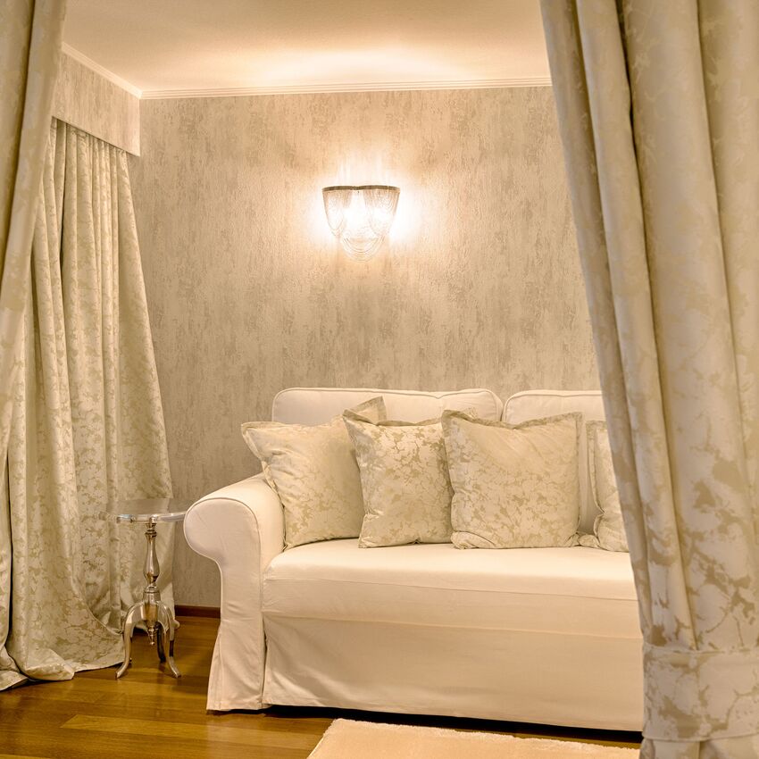 Classic Junior Suite Black Forest House Side Room