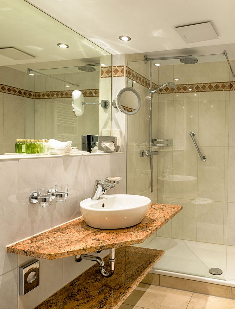 Classic Double Room Black Forest House - Bathroom