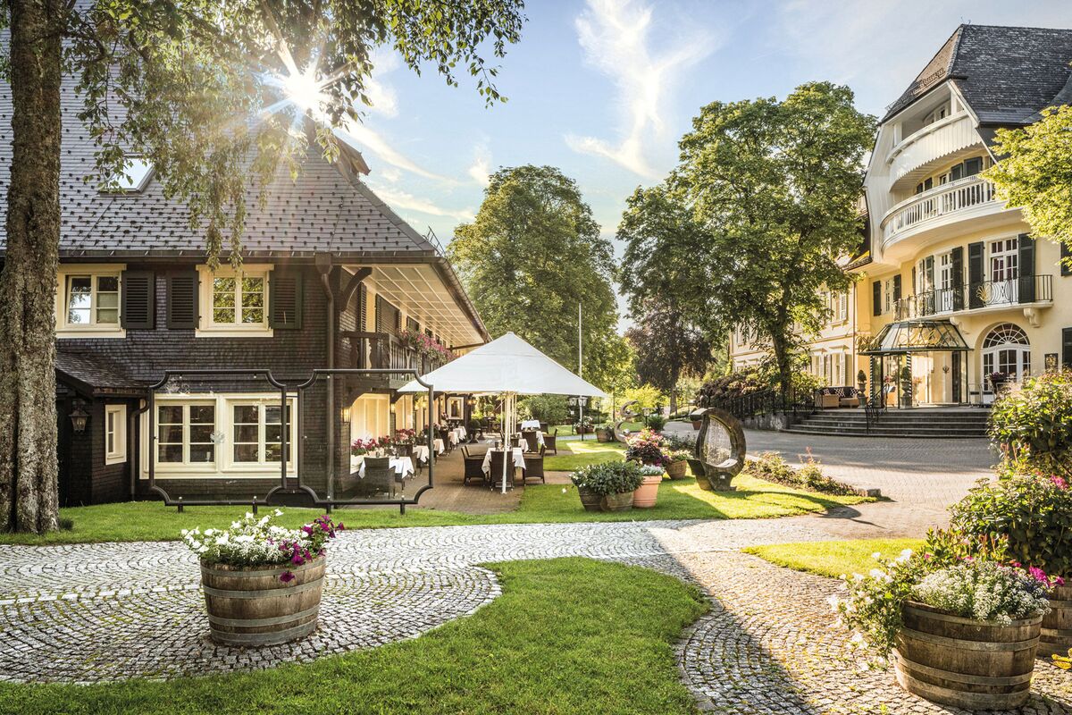 Außenansichten Schwarzwaldhaus und Haupthaus